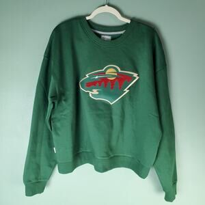 Antiqua Womens Green Minnesota Wild Logo Victory Crewneck Sweatshirt Size 2XL